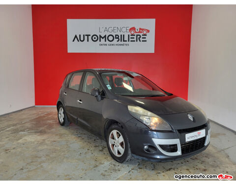 Renault scenic 1.5 DCI 110 BVM6 EXCEPTION + ATTELAGE / 