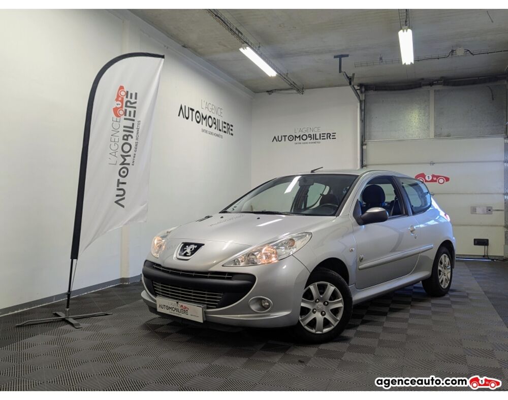206 1.4 75 GENERATION 3P 2013 occasion 95800 Cergy