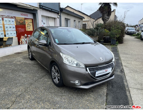 208 1.6 HDI 92 CH ALLURE 2012 occasion 49124 Saint-Barth&eacute;lemy-d'Anjou