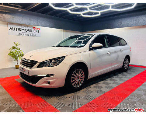 Peugeot 308 SW Peugeot 1.6 HDi � 2015 � Attelage � Entretien Suivi - 2015 occasion Montceau-les-Mines 71300