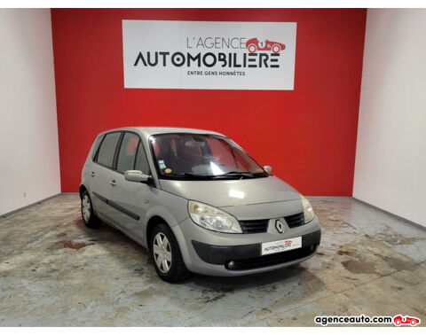 Renault Scénic SCENIC 2 PHASE 1 1.5 DCI 85 EXPRESSION 5 PLACES 2005 occasion Chambray-lès-Tours 37170
