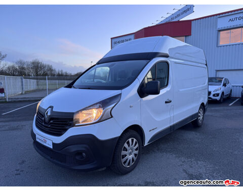 Annonce voiture Renault Trafic 7990 �