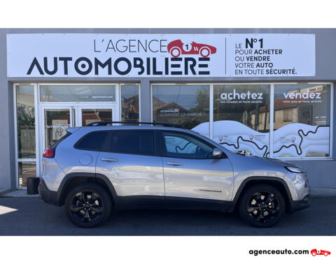 Annonce voiture Jeep Cherokee 17990 