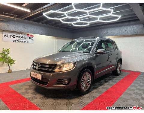 Volkswagen Tiguan 2.0 TDI 140 Cup � Toit pano � Distribution faite � Carnet di 2014 occasion Montceau-les-Mines 71300