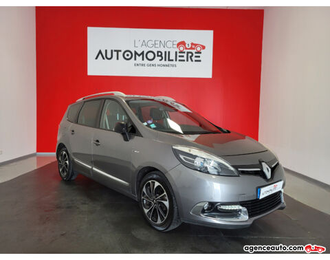 Renault Grand scenic IV 1.2 TCE 130 BOSE EDITION 7 PLACES + ATTELAGE 2014 occasion Chambray-lès-Tours 37170