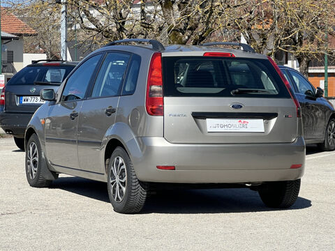 Fiesta 1.4 tdci 68ch carnet 2003 occasion 25300 Pontarlier
