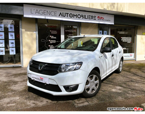 Dacia Logan II 1.2 16V 75 LOGAN EURO6 *DISTRIBUTION EFFECTUEE* 2016 occasion Chaville 92370
