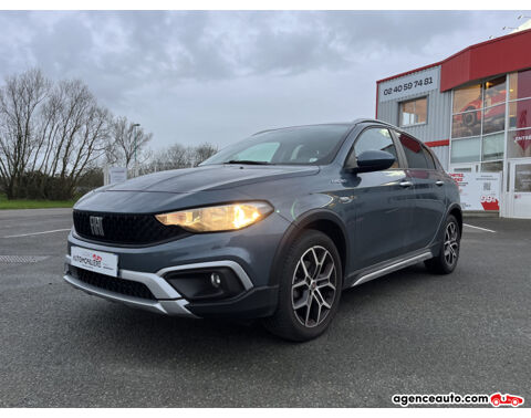 Fiat Tipo CROSS 5 PORTES 1.6 Multijet 130 ch Plus // GARANTIE 6 MOIS 2023 occasion Pont-Saint-Martin 44860