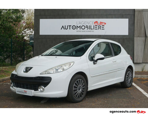 Peugeot 207+ 1.4 i 73 ch - ACCESS 4990 70400 Hricourt