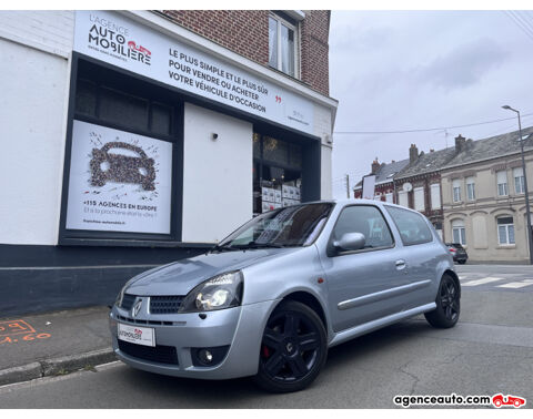 Renault clio II (2) 2.0 16S 172 RS 3P