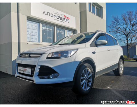 Ford Kuga II 2.0 TDCi 16V 4x2 120 cv Titanium 2015 occasion Vitré 35500