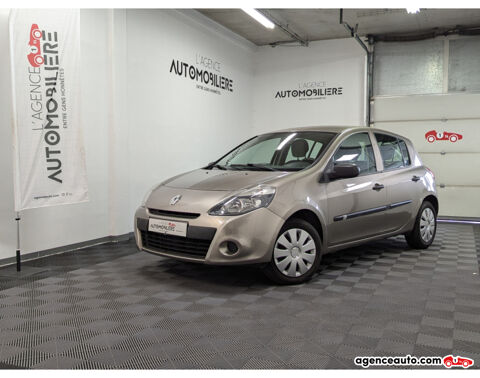 Renault clio III (2) 1.2 75 5P