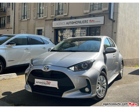 Toyota Yaris IV HYBRIDE 116H DYNAMIC *1ERE MAIN* 2023 occasion Chaville 92370