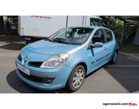 Clio III 5 Portes 1.5 dCi 86 cv 2009 occasion 91120 Palaiseau
