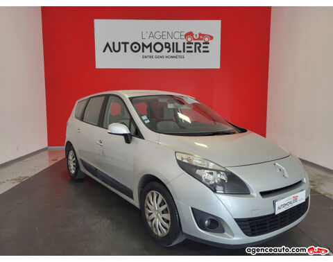 Renault Grand scenic IV GRAND SCENIC 5P 1.5 DCI 110 EXPRESSION + DISTRIBUTION OK 2010 occasion Chambray-lès-Tours 37170