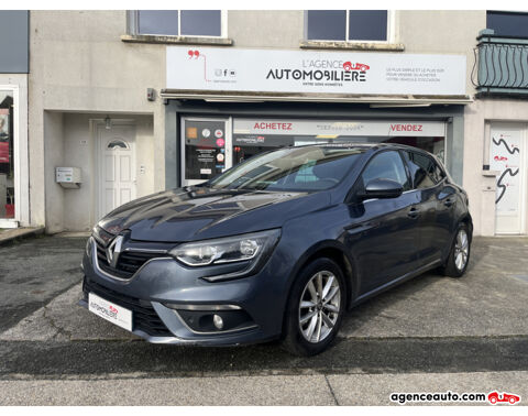 Renault M&eacute;gane IV 1.5 dCi 110 cv LIMITED 2016 occasion Saint-Barth&eacute;lemy-d'Anjou 49124