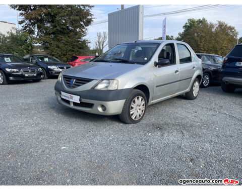 Dacia Logan 1.4 MPI 75 AMBIANCE - Vente en l'état aux professionnels de 2006 occasion Saint-Fargeau-Ponthierry 77310