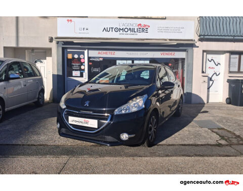 Peugeot 208 1.6 HDi 92cv Allure Business Pack - 5 pl