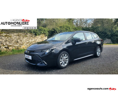 Toyota Corolla 1.8 Hybride 140 Dynamic Business TVA r&eacute;cup&eacute;rable 2024 occasion Fleurines 60700