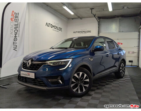 Renault Arkana 1.6 E-TECH 145 BUSINESS + PREMIERE MAIN 2022 occasion Cergy 95800