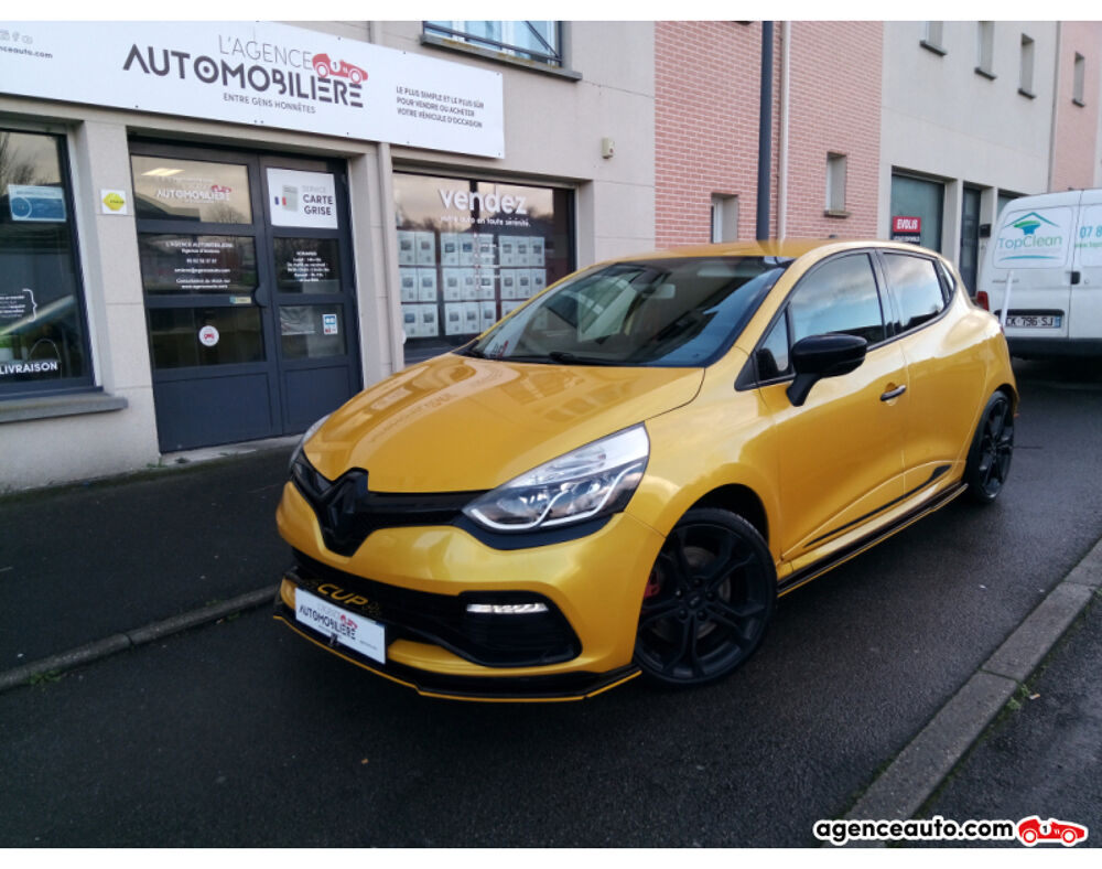 Clio IV 1.6 TURBO 200 RS CUP EDC Gti 12 mois 2015 occasion 80480 Salouël