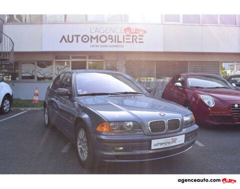 BMW Série 3 (E46) Berline 323i 2.5 i 24V 170cv 1ère main 1999 occasion Palaiseau 91120