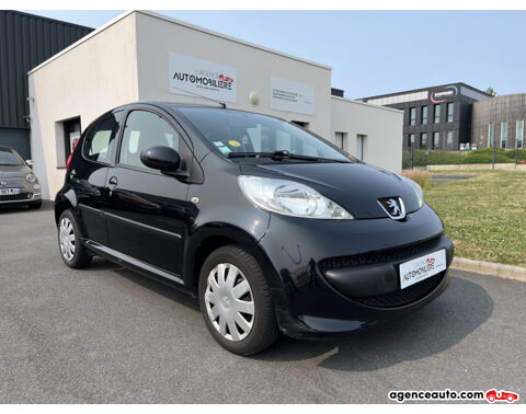 Peugeot 107 (2) 1.0 TRENDY 5P