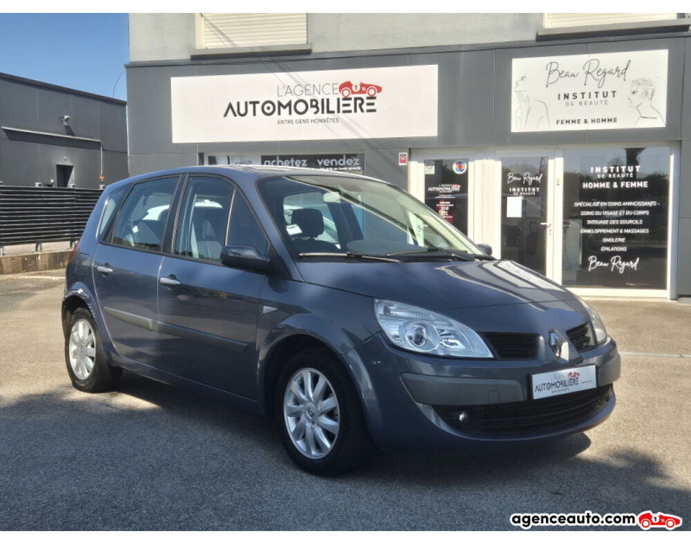 Sc&eacute;nic 1.6 16V 110 CV Bo&icirc;te auto Privil&egrave;ge - 110000 kms - 2007 occasion 25400 Audincourt