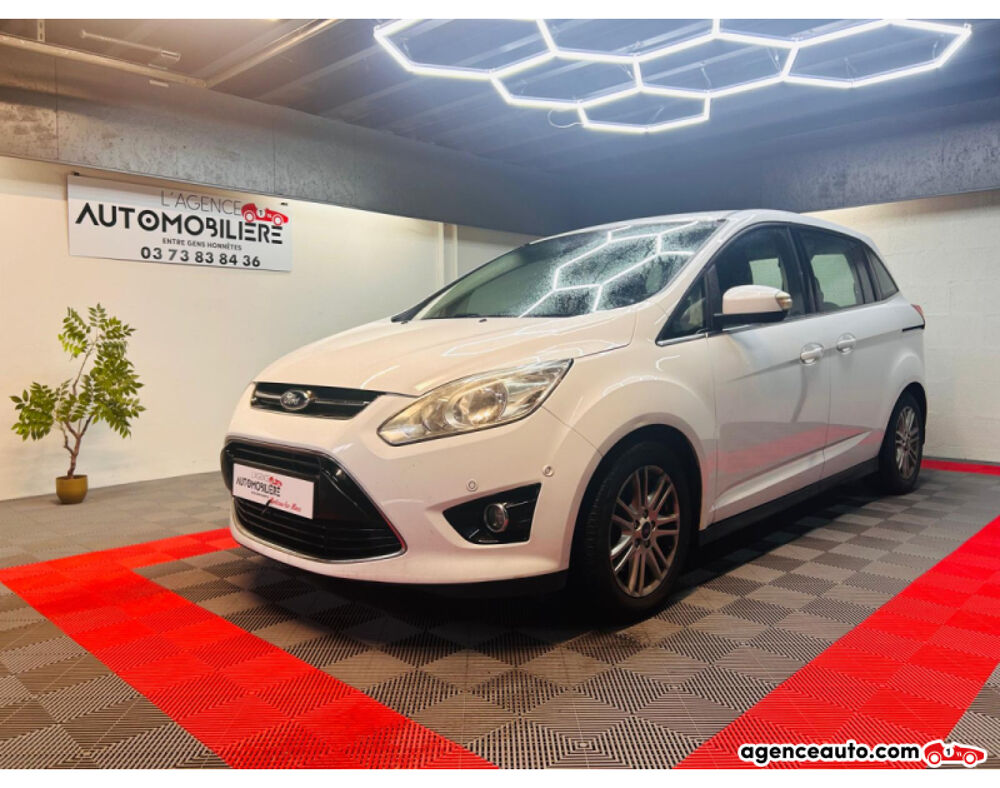 Grand C-MAX Grand C-Max II 1.6 TDCi FAP 115 cv - Finition TREND 2013 occasion 71300 Montceau-les-Mines