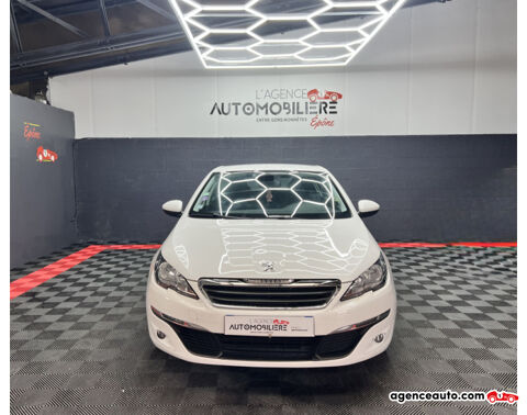 308 1.2 PURETECH ALLURE 130 ch EAT6 6.0 CV 2017 occasion 78680 &Eacute;p&ocirc;ne