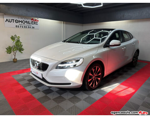 V40 II T2 1.5 Ti GPF Geartronic Momentum 2020 occasion 71300 Montceau-les-Mines