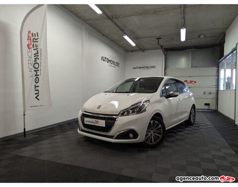 Peugeot 208 1.2 PURETECH 110 S&S 6CV ALLURE EAT6