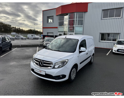 Mercedes Citan 109 CDI Am&eacute;nag&eacute; | Entretien Complet | GARANTIE 12 MOIS 2014 occasion Pont-Saint-Martin 44860