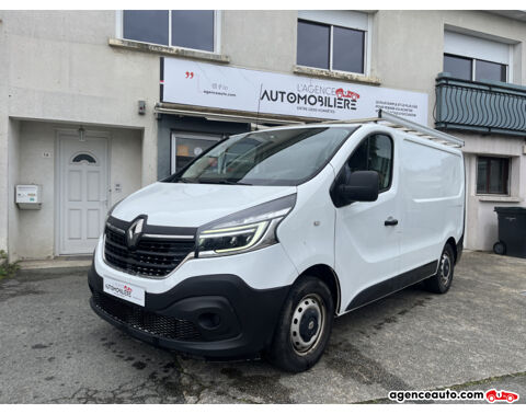 Renault Trafic III 1.6 DCI 95cv Confort pack clim - Prix HT 2019 occasion Saint-Barthélemy-d'Anjou 49124