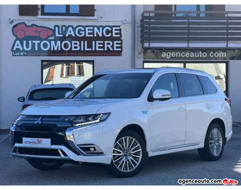 Mitsubishi Outlander 2.4 PHEV 4WD INSTYLE TWIN MOTOR 2018 occasion Pontarlier 25300