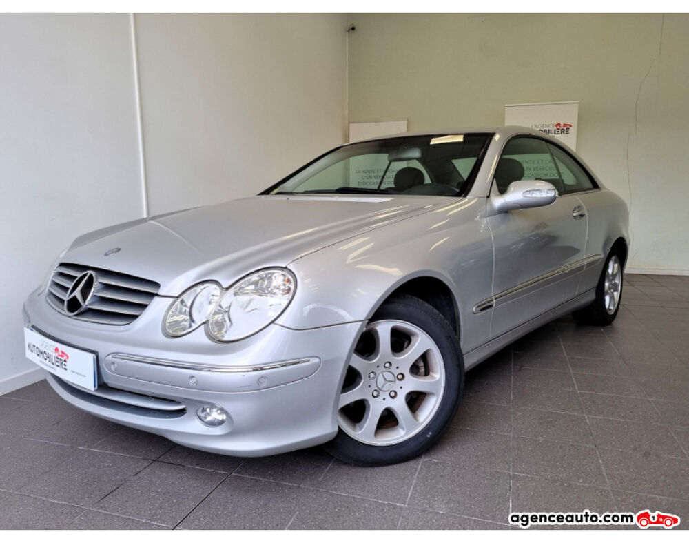 CLK II 240 ELEGANCE 2005 occasion 06200 Nice