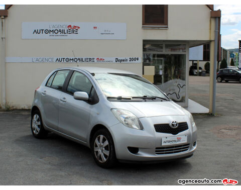 Toyota yaris 2 1.0 VVTI 70 CH