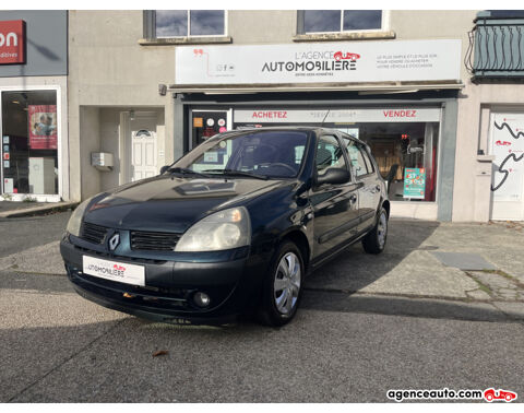 Renault Clio II Phase 2 1.5 dCi 80 cv Confort - 5 portes - Faible kilom&eacute;t 2004 occasion Saint-Barth&eacute;lemy-d'Anjou 49124