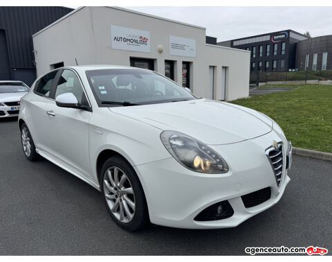 Annonce voiture Alfa Romeo Giulietta 9990 