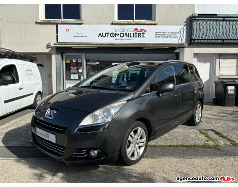 Peugeot 5008 1.6 HDi 115 cv - 7 Places - Allure