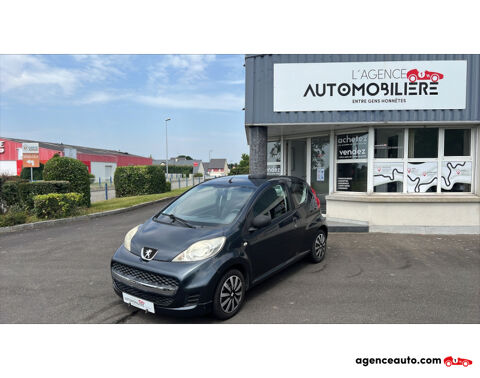 Peugeot 107 (2) 1.0 TRENDY 3P