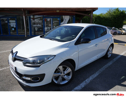 M&eacute;gane III (3) 1.2 TCE 115 LIMITED ECO2 2015 occasion 01000 Saint-Denis-l&egrave;s-Bourg