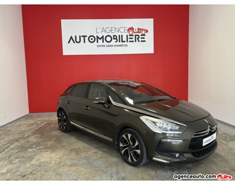Citro&euml;n DS5 CITROEN 2,0 BLUEHDI 180 EAT6 + CUIR NAPPA + CAMERA RECUL 2014 occasion Chambray-l&egrave;s-Tours 37170