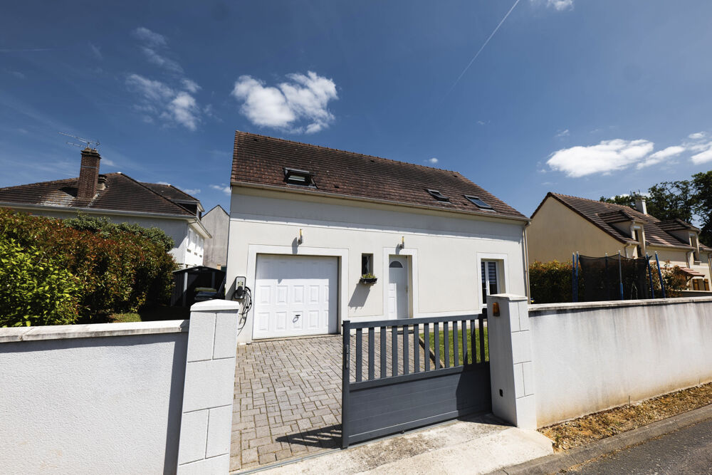 Vente Maison Maison récente individuelle 3/4 chambres avec panneaux solaires et pompe à chaleur air/eau Stry sur seine