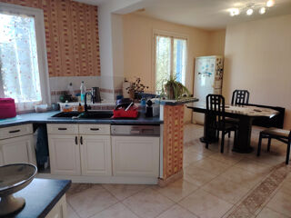  Maison � vendre 8 pi�ces 213 m�