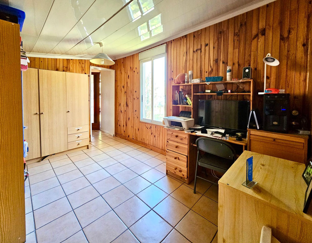 Vente Terrain TERRAIN À BÂTIR AVEC CHALET À RÉNOVER, PROXIMITÉ IMMÉDIATE DU LAC DE CAZAUX Cazaux