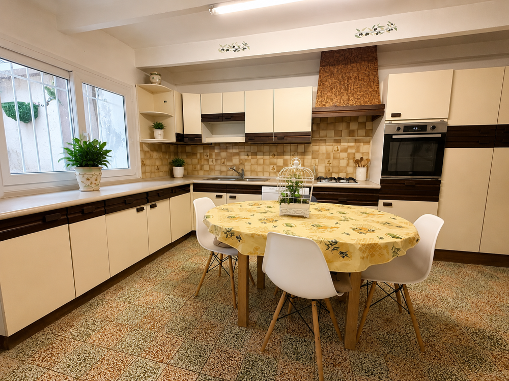 Vente Maison EXCLUSIVITE - BOLLENE - Maison en partie restaurée de 154 M2 - 3 CHAMBRES + 1 PIECE - GARAGE - TERRAIN 436 m2 Bollene