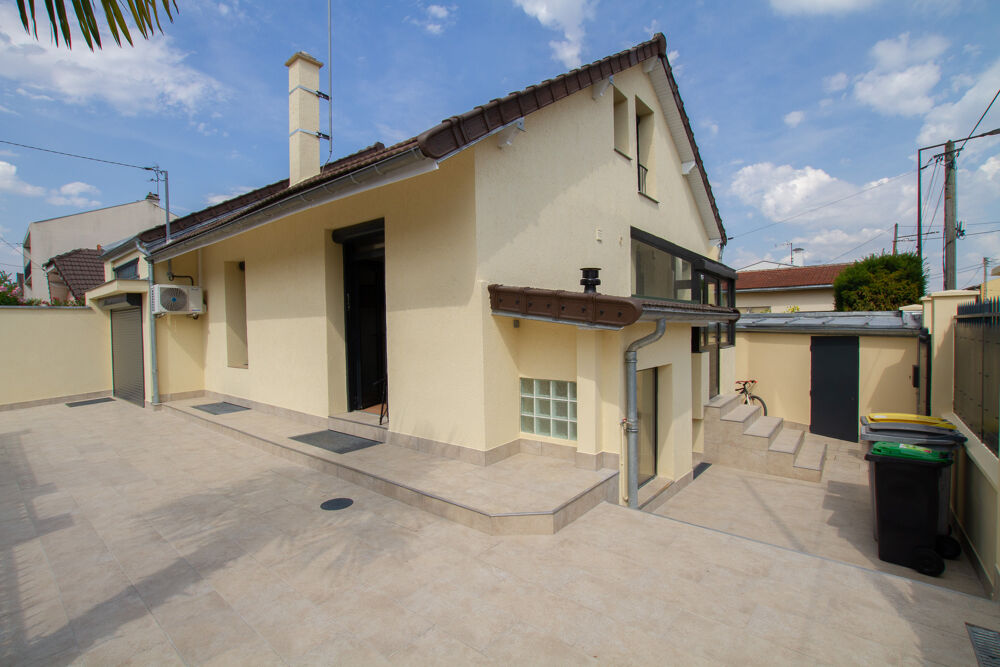 Vente Maison MAISON EN TRÈS BON ÉTAT EN CENTRE VILLE DE VILLENEUVE-LE-ROI Villeneuve le roi