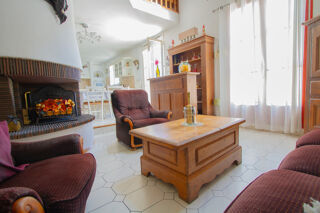  Maison  vendre 6 pices 130 m