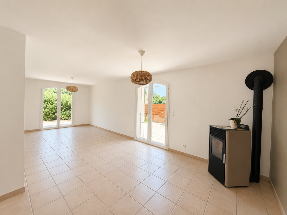 Vente Maison EXCLUSIVITÉ SAINT JUST D' ARDÈCHE : MAISON -  3 CHAMBRES - GARAGE -  JARDIN CLOS - ENVIRONNEMENT PRIVILÉGIÉ St just d ardeche